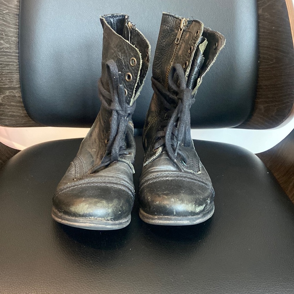 Steve Madden (original version) TROOPA combat boot